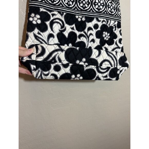 Vera Bradley Tote Night and Day Bag retired pattern - Picture 2 of 5